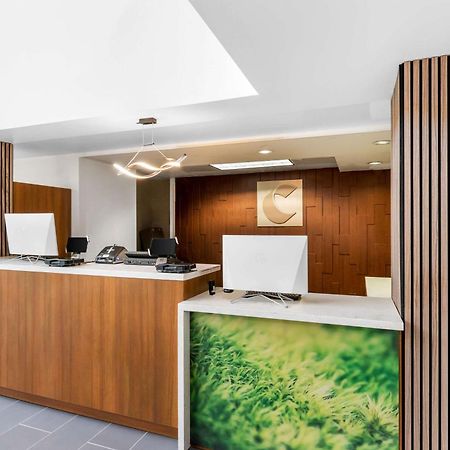 Comfort Inn & Suites Йорк Екстериор снимка