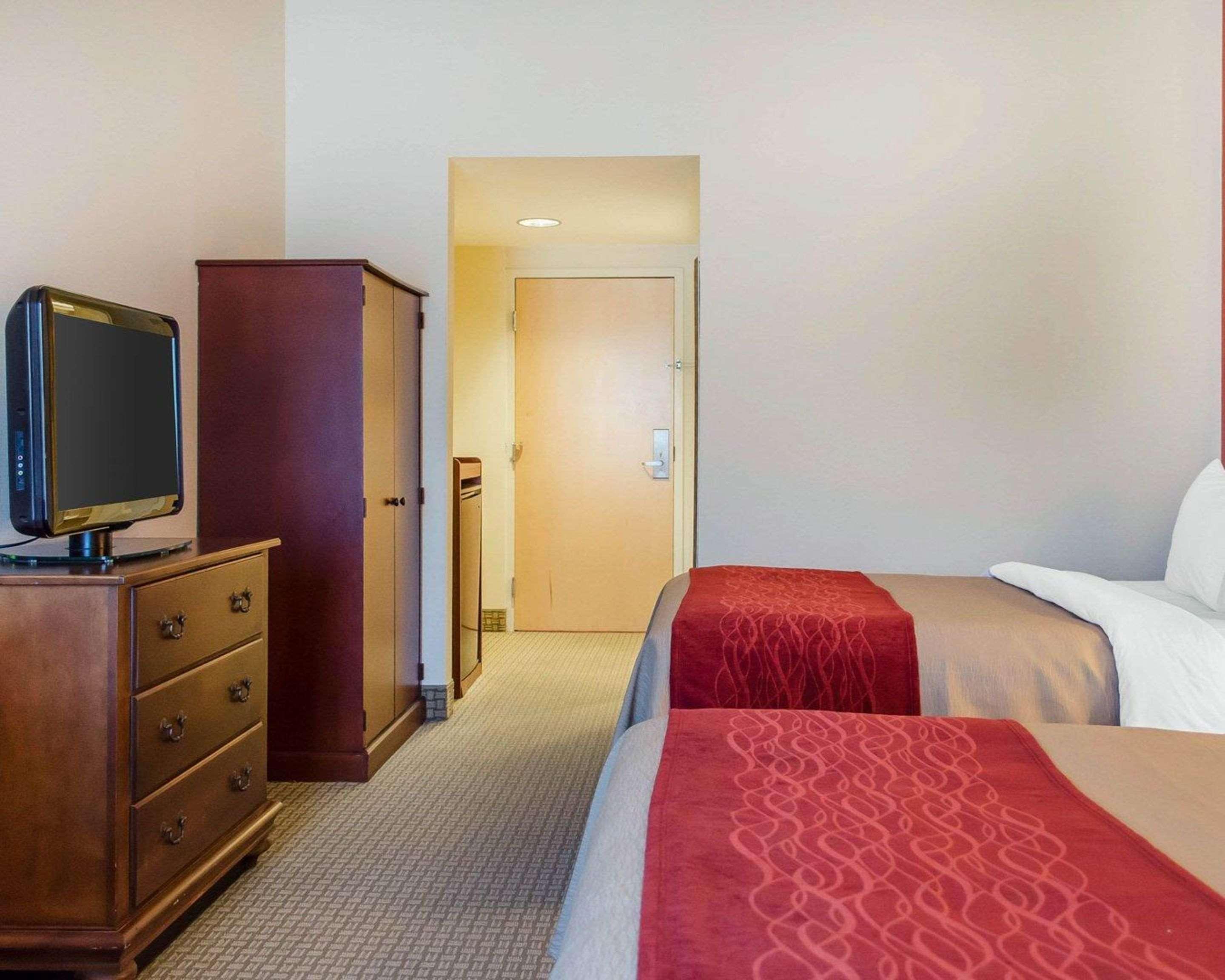 Comfort Inn & Suites Йорк Екстериор снимка